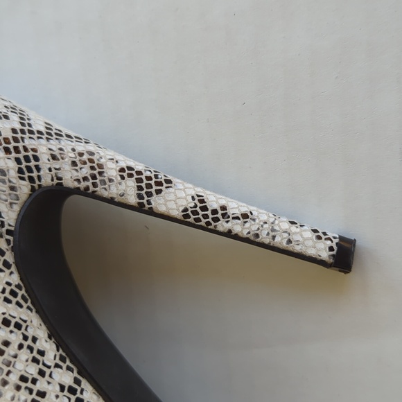 Charlotte Russe Snakeskin Fishnet Pattern Heels 9 Black White - Picture 10 of 12